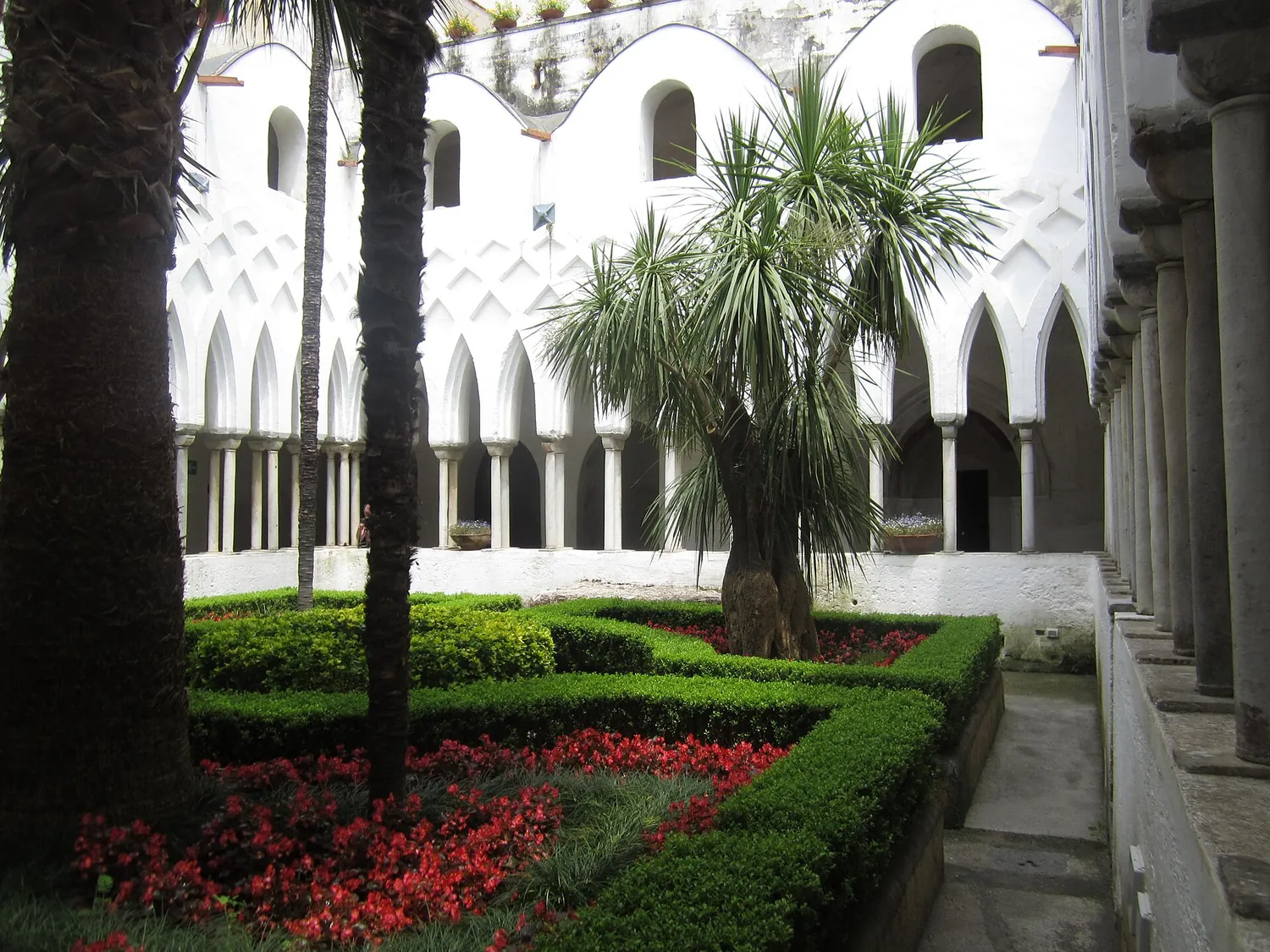 Il Chiostro del Paradiso, accanto al Duomo di Amalfi
