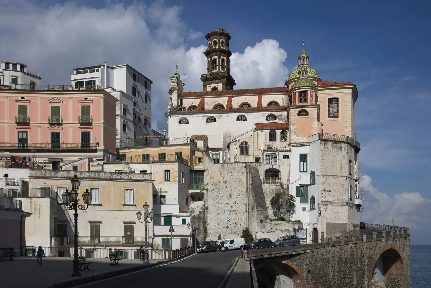 La collegiata di Santa Maria Maddalena, ad Atrani