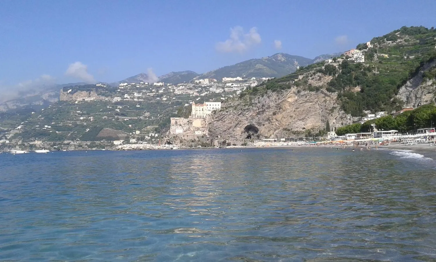 La costa di Maiori vista dal mare